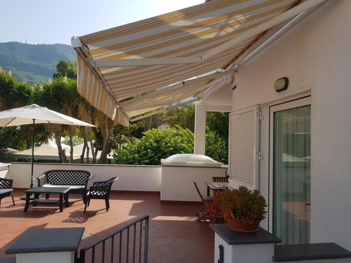 La Terrazza Dell^Ippocampo #Seaview Apartment Ischia Exterior photo
